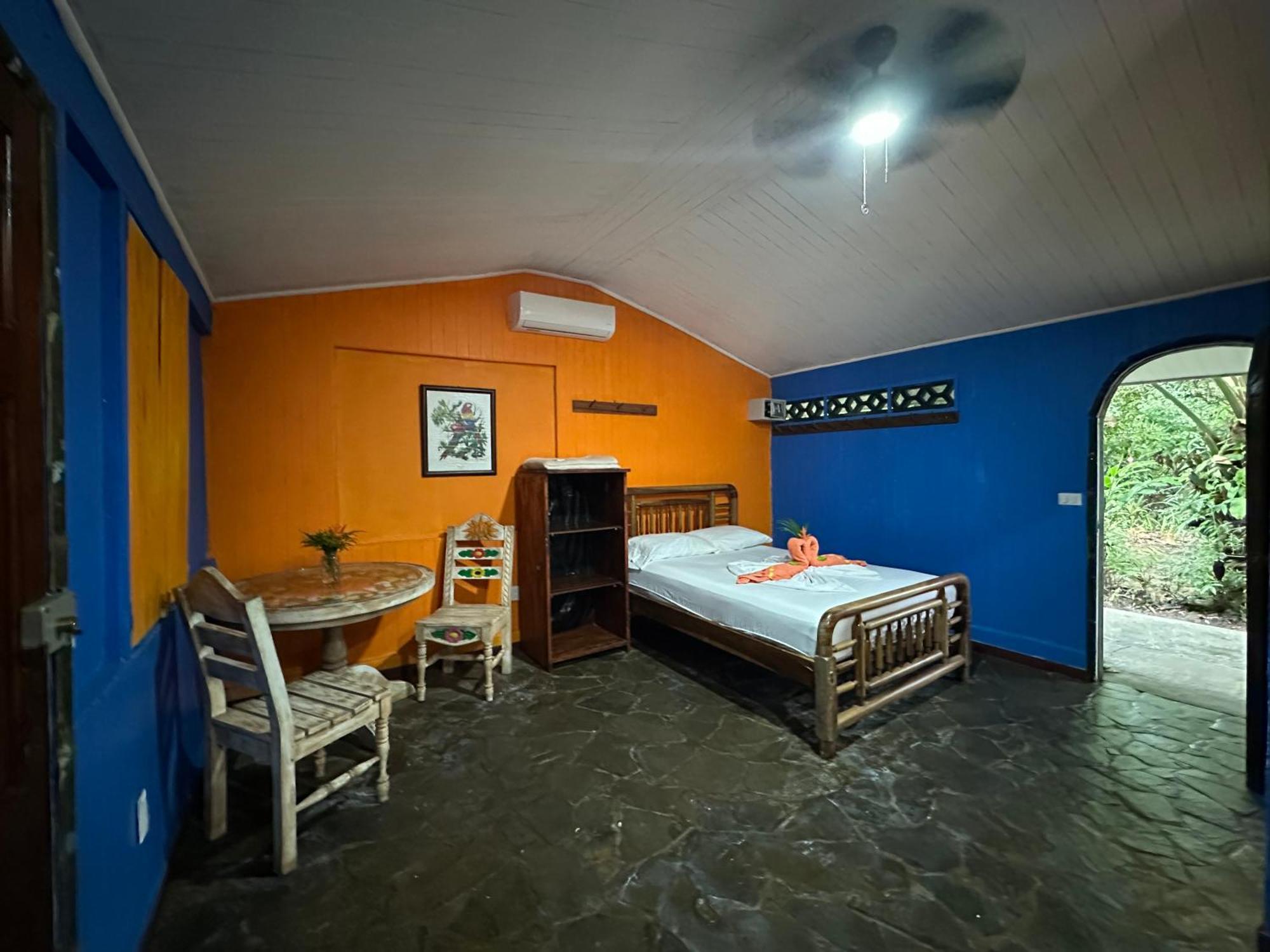Chosa Manglar Suites & Cabins Puerto Jimenez Exterior photo